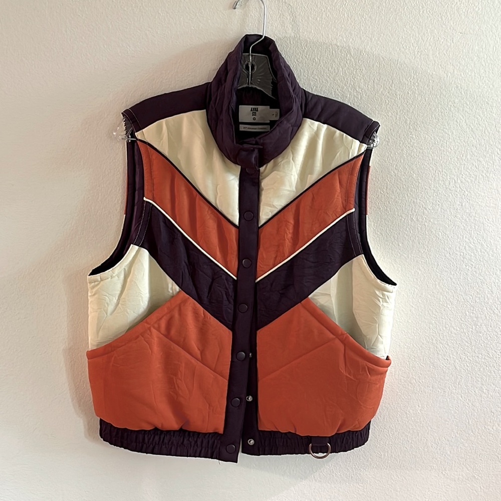 Anna Sui Vest. NWOT
